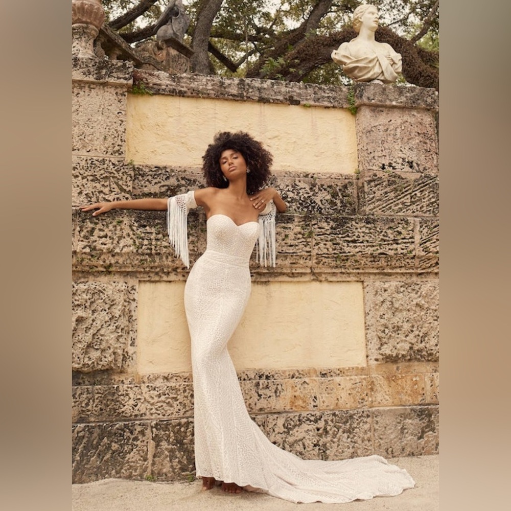 NWT - Never Worn - Maggie Sottero Lace Wedding Dress, Size 12